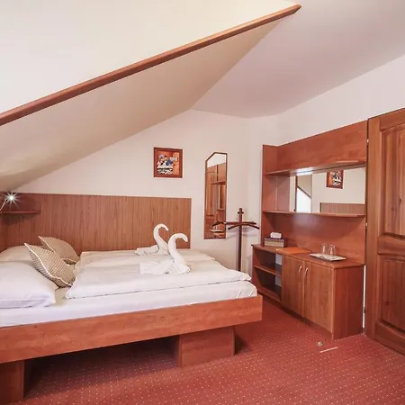 Hotell Francis 3*